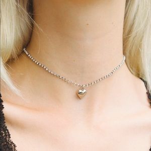 Brandy Melville Rhinestone silver heart choker